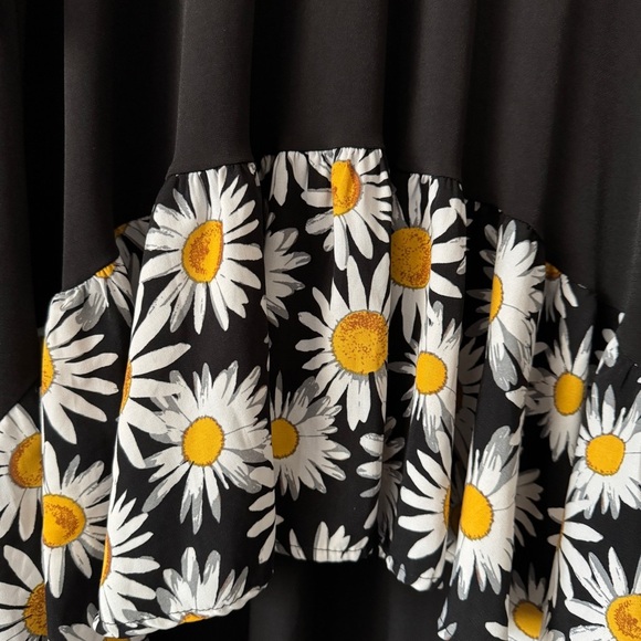 Rodeo Fox Black Bell Sleeve Daisy Print Ruffle High Low Hem Dress 2XL - Picture 4 of 6